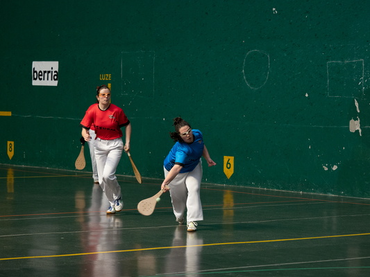 Pelota partidak Intxurre elakrtearenurteurrenean.