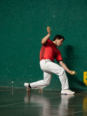 Pelota partidak Intxurre elakrtearenurteurrenean.